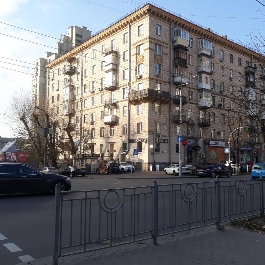 Appartement Velka Vasylkivska, 132,,, à Kiev Extérieur photo