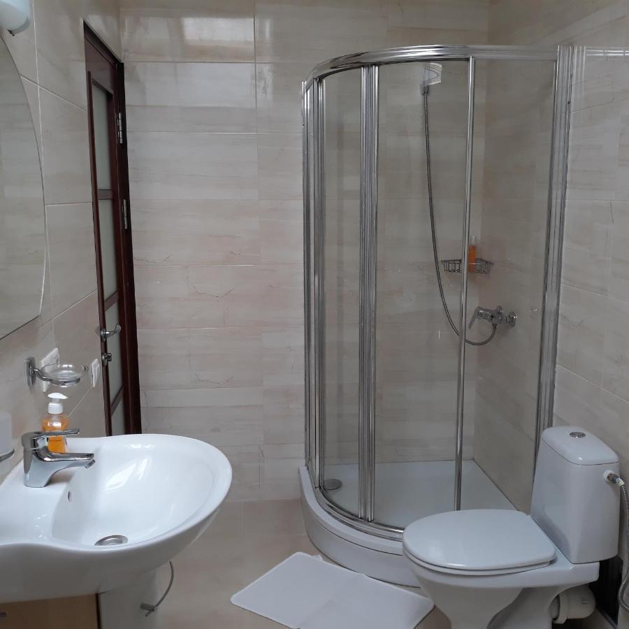 Appartement Velka Vasylkivska, 132,,, à Kiev Extérieur photo